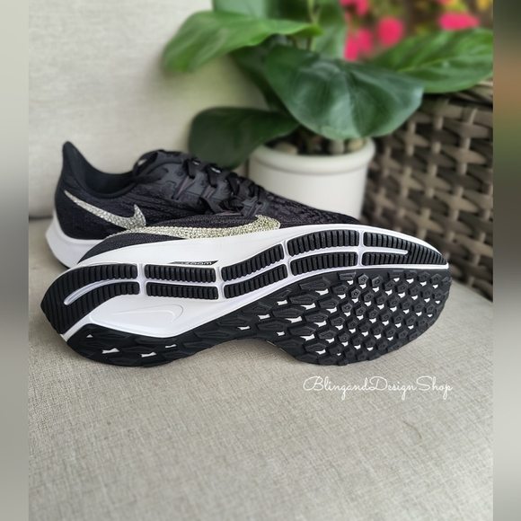 Women's Bling Nike Pegasus 36 Sneakers Black White Customized With Crystals - Picture 9 of 9